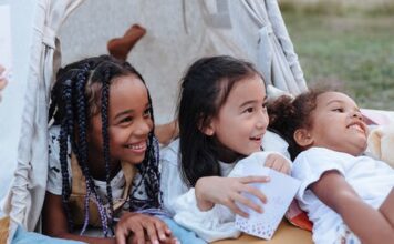 A ‘disappearing’ art work for Holocaust victims