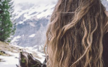 How to prolong the lifespan of your loose wave hair?